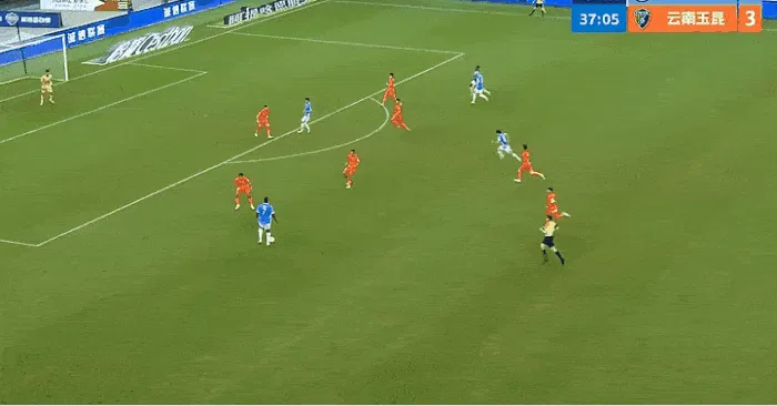 竞彩开奖-戴伟浚策动，韦斯利传球卡尔采夫劲射，新鹏城1-3玉昆